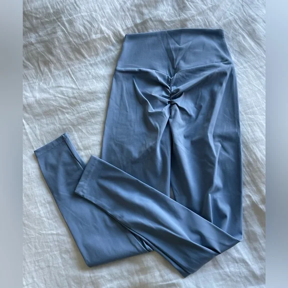 Ruched blue leggings 🩵 - Picture 1 of 3
